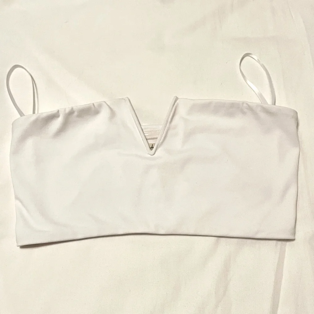 NWT Free People Intimately White V Cut Tube Top Crop Top Bandeau Top Small S - Picture 2 of 5